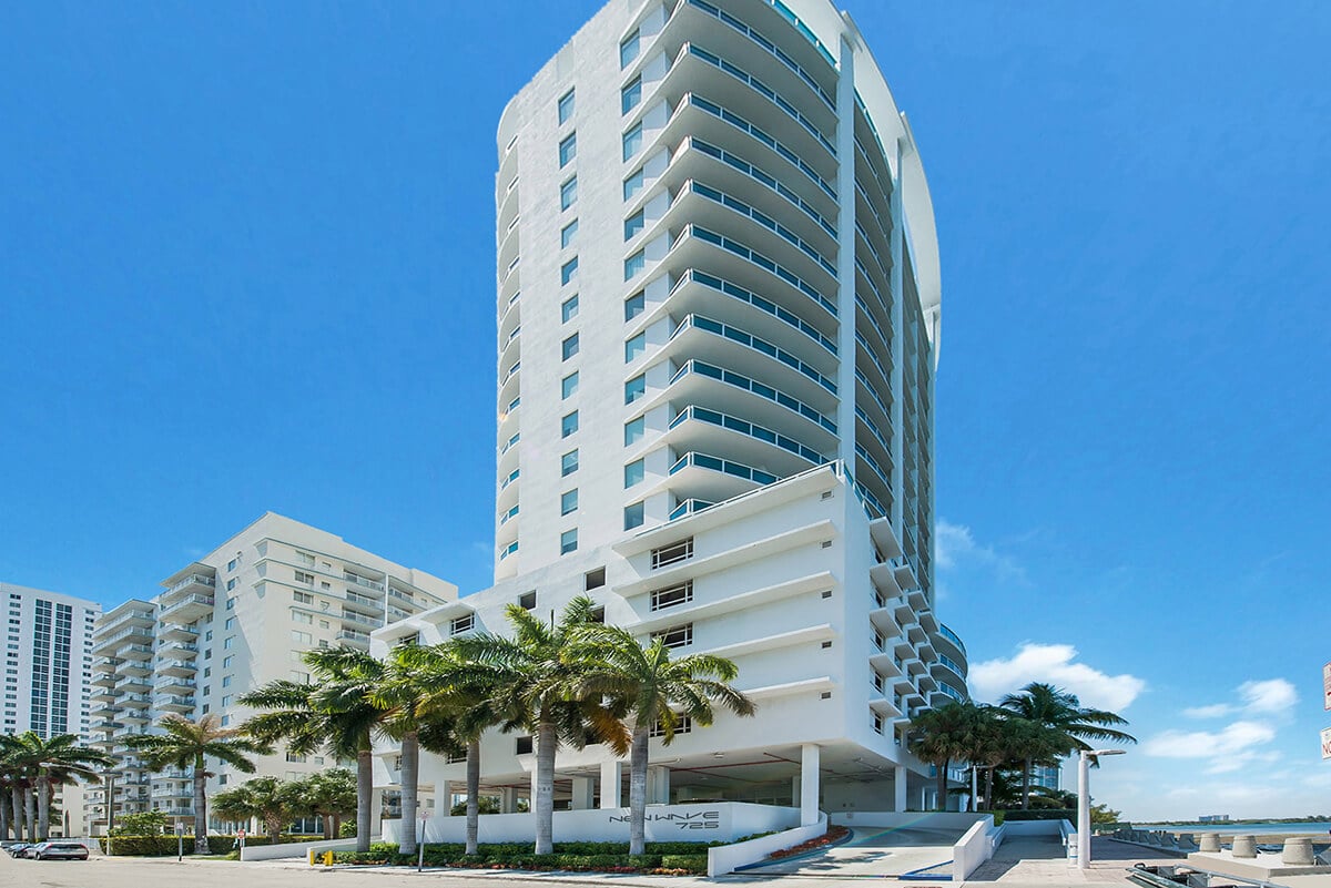 725 NE 22 St, #16f