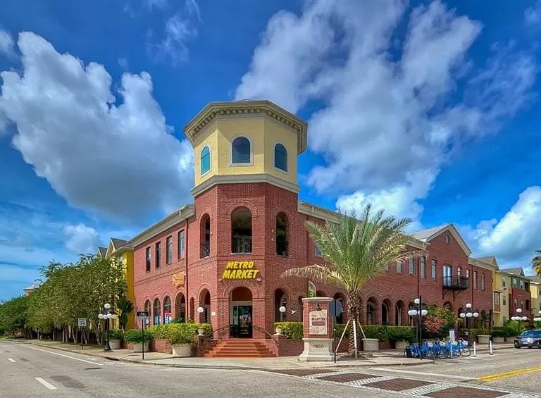 1810 E Palm Ave, #5202