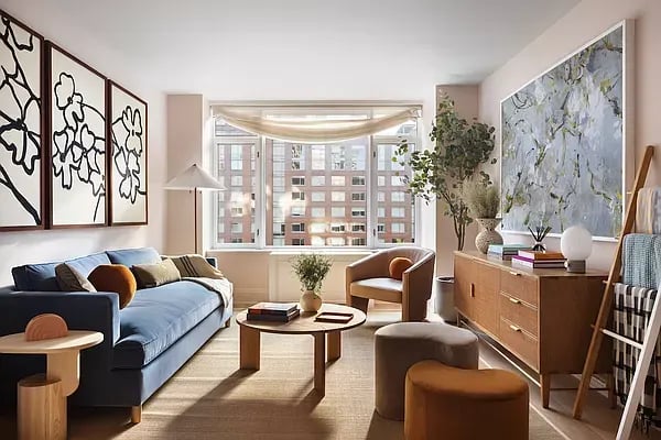 210 Warren Street Unit: 11Q