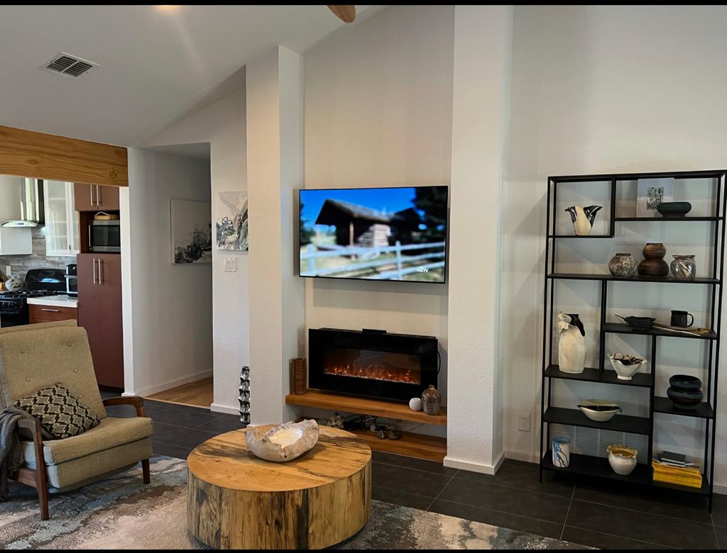 11422 Bristle Oak Trail Austin, Texas 78750