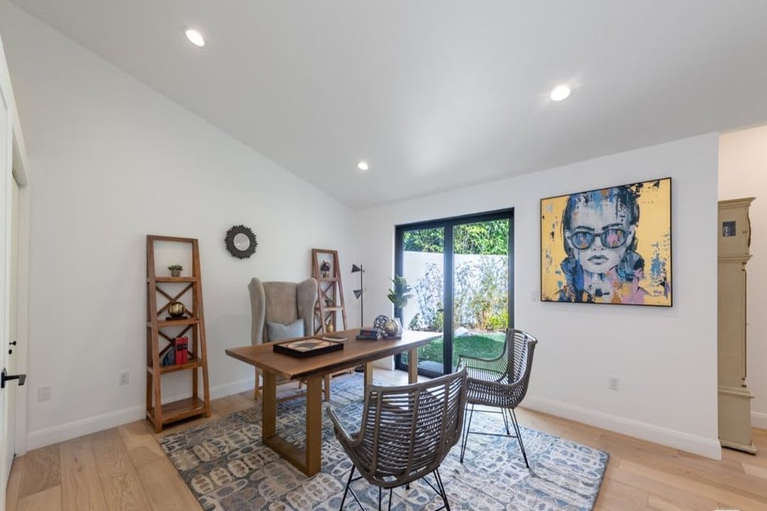 Golden Elysian, Benedict Canyon Dr, 90210