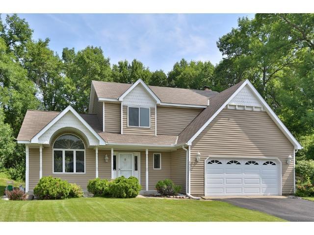 2513 Knoll Cir