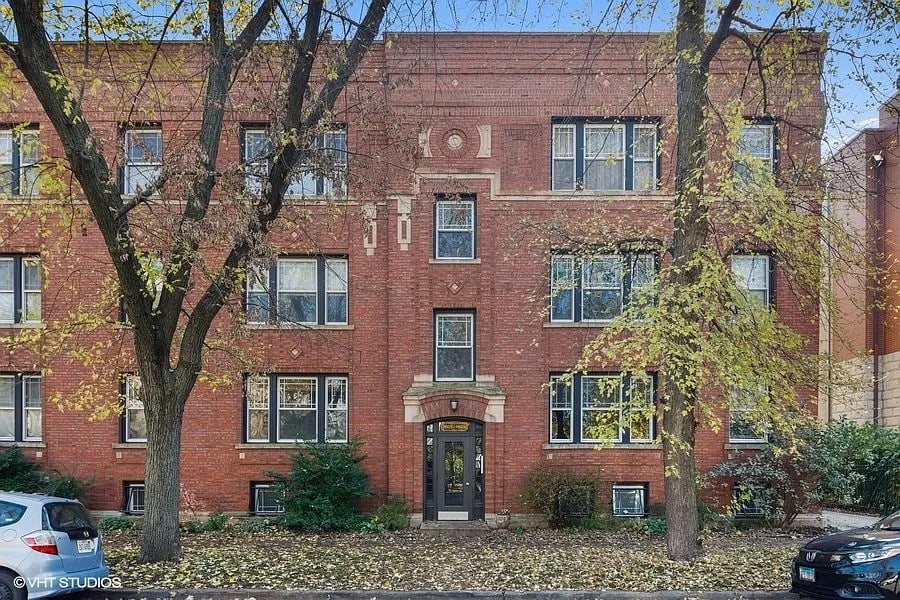 1609 W Estes Ave APT 1