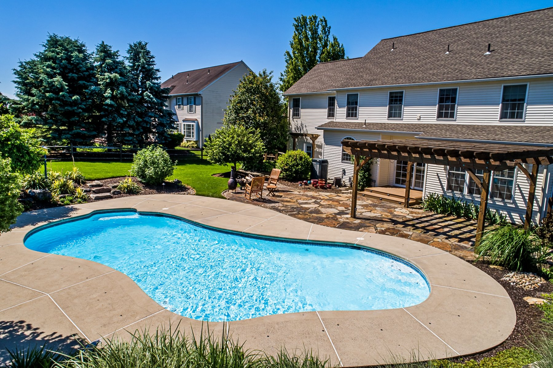 2237 Apple Road