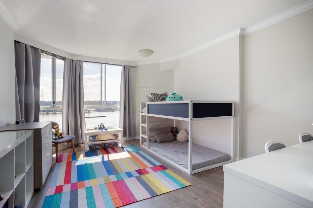 1245 Quayside Dr, #1805