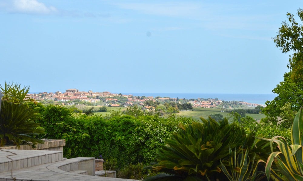 Luxury Villa with Postcard Views
