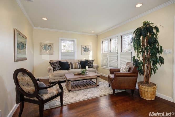 Another home sold in East Sacramento!