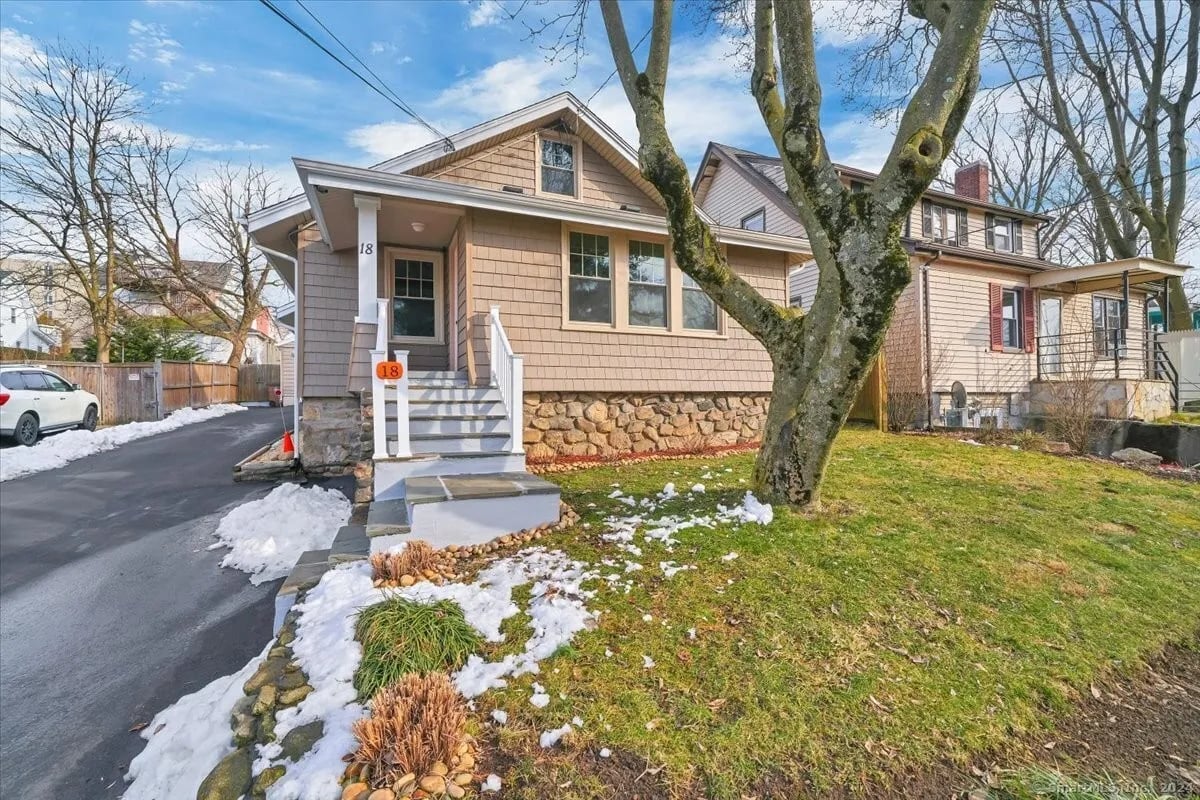 18 Harvard Avenue