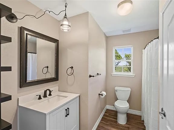 8508 Grandview