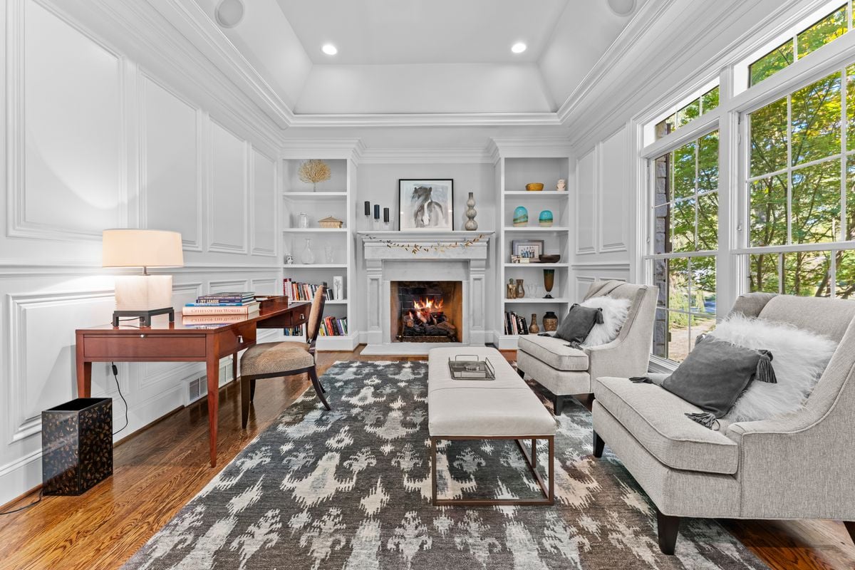 Built in 2013, This Home has it All ~ Under Contract on First Day