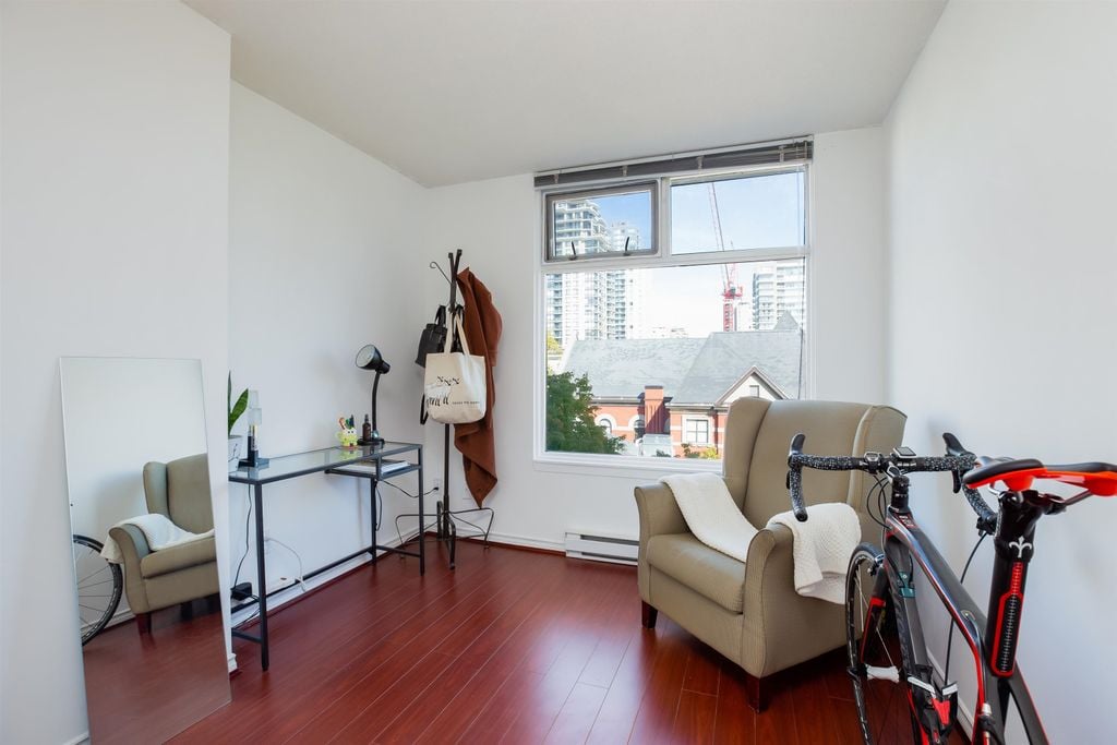 720 Carnarvon St, #405