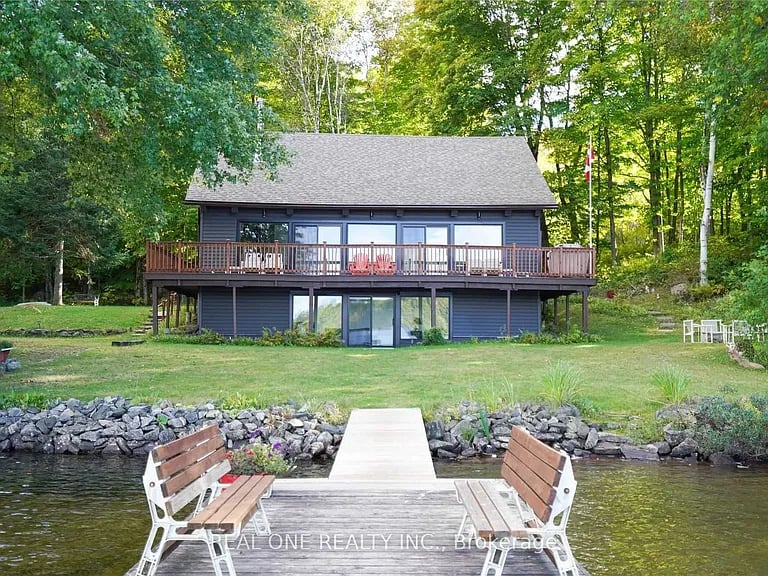 1 Muskoka Estates Rd