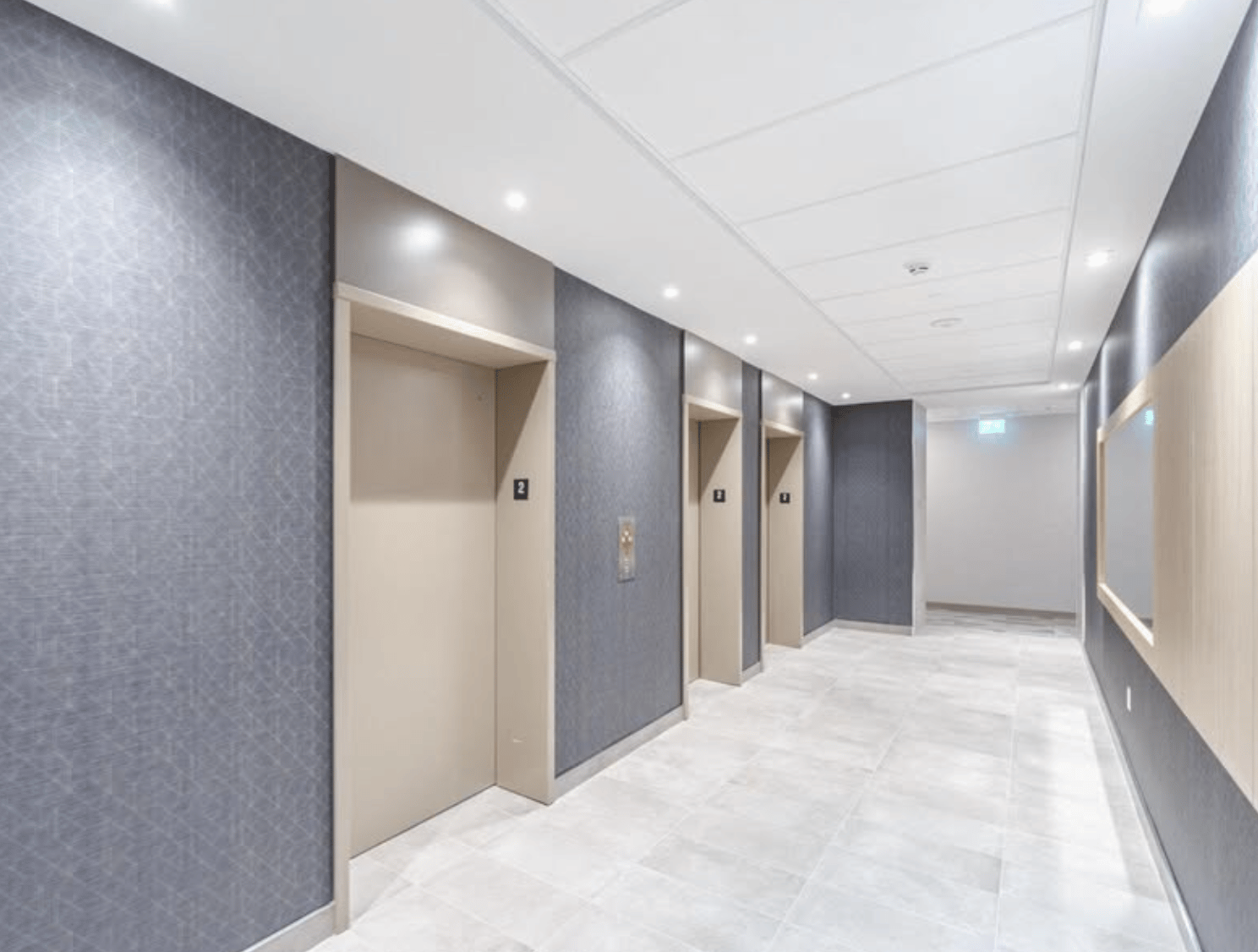 204 Burnhamthorpe Road Unit: 1804