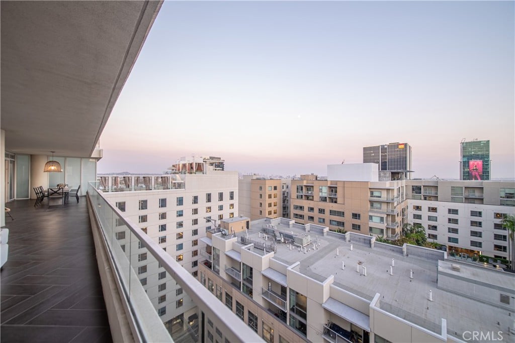 6250 Hollywood Blvd, #14F