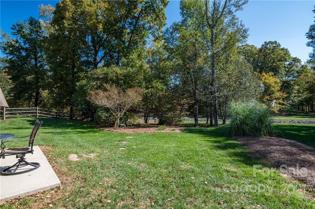 8815 Baffin Ct