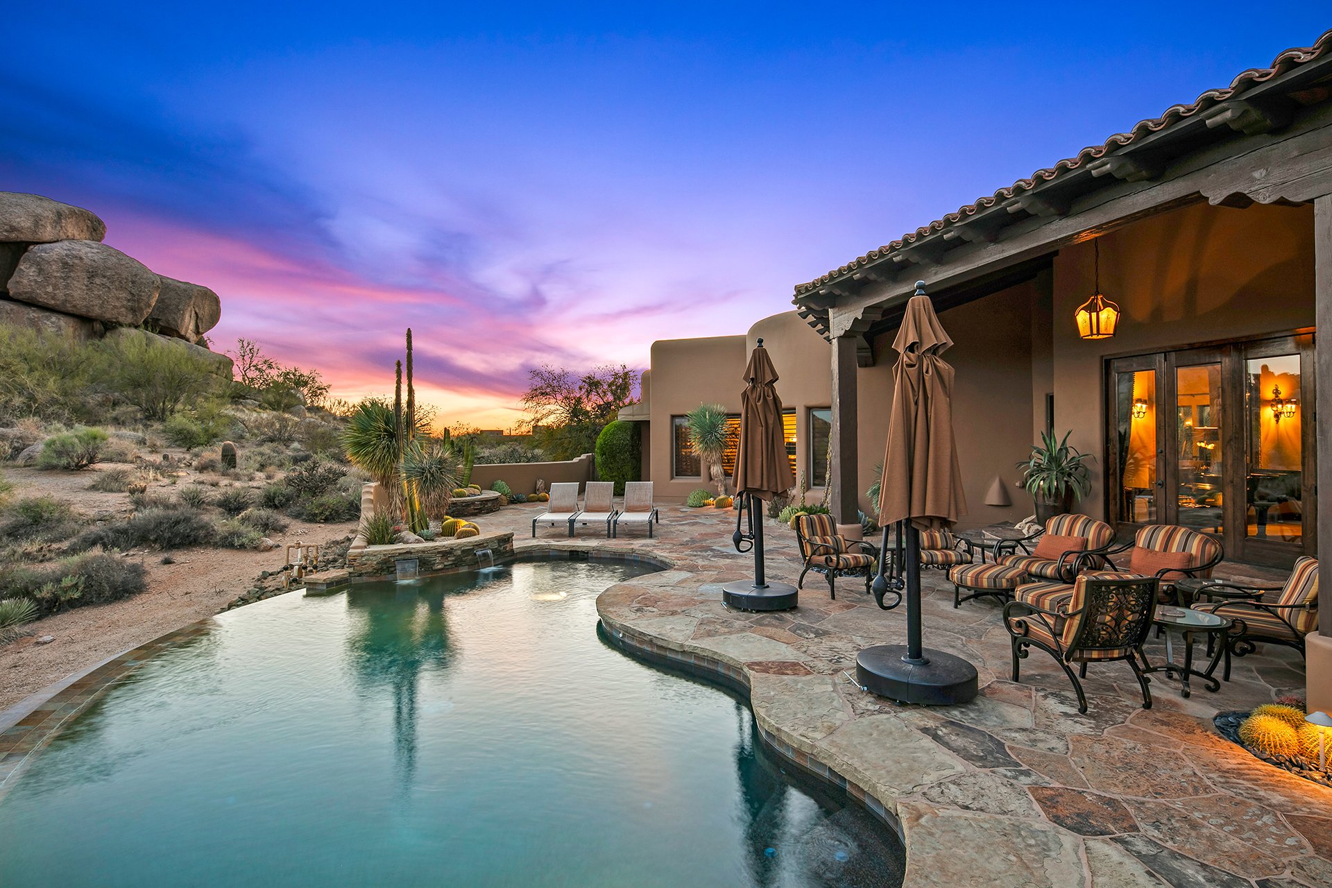 7311 E ARROYO HONDO Road