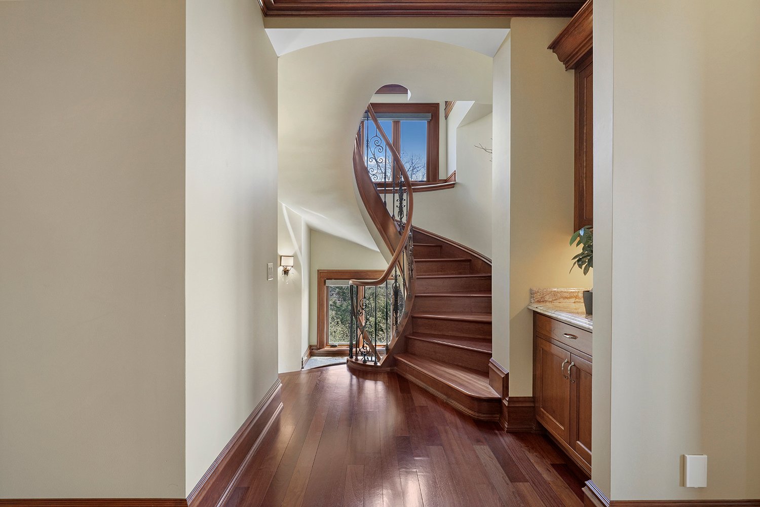 Unparalleled Views from the Bluffs of the Minnesota River Valley