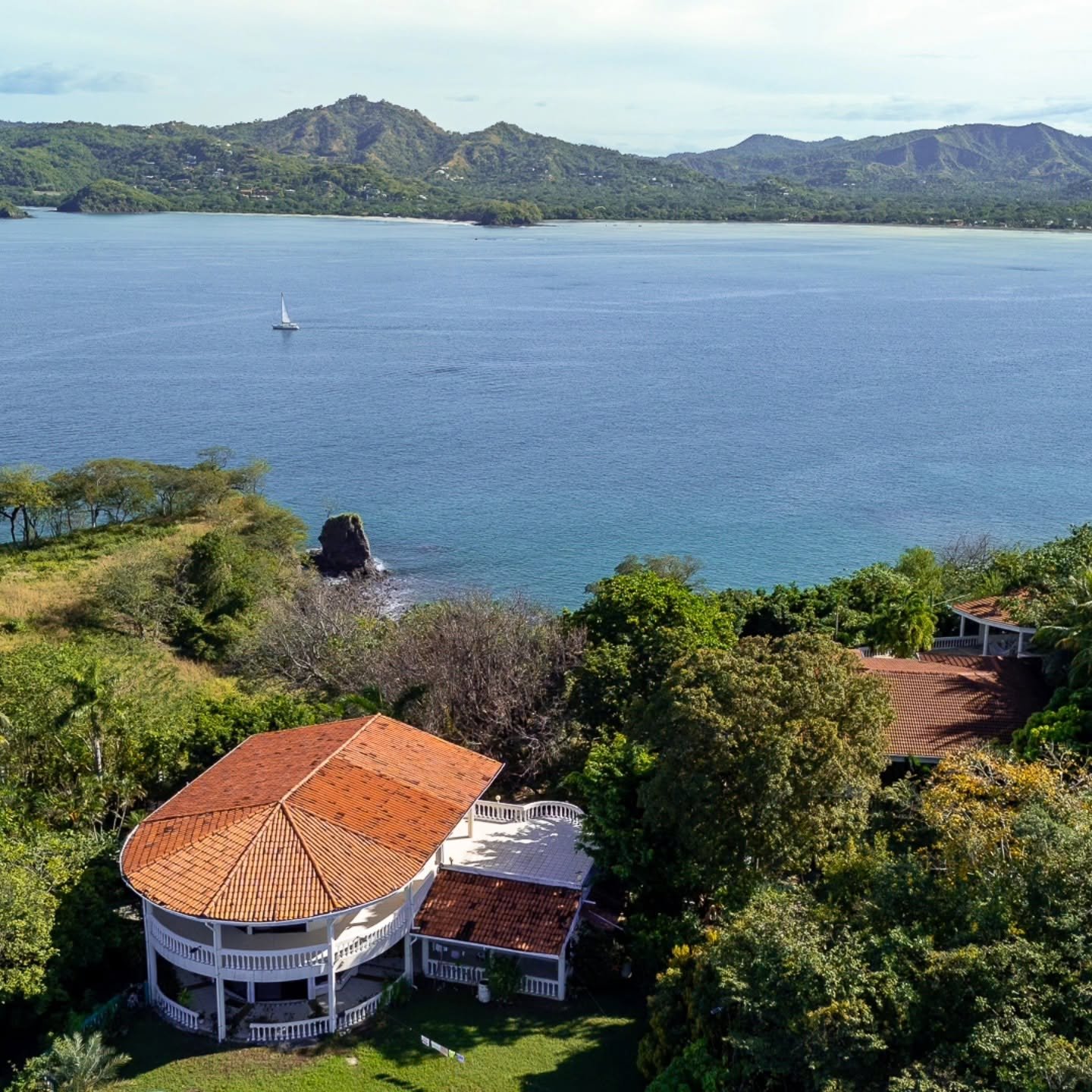 Casa Eterna | Rare Titled Oceanfront Estate in Flamingo Beach, Costa Rica