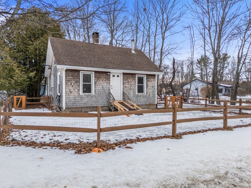 202 River Road Orrington, ME 04474