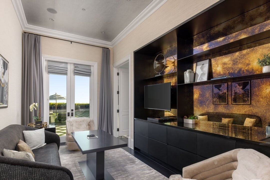 Carbon Canyon Rd, 90265