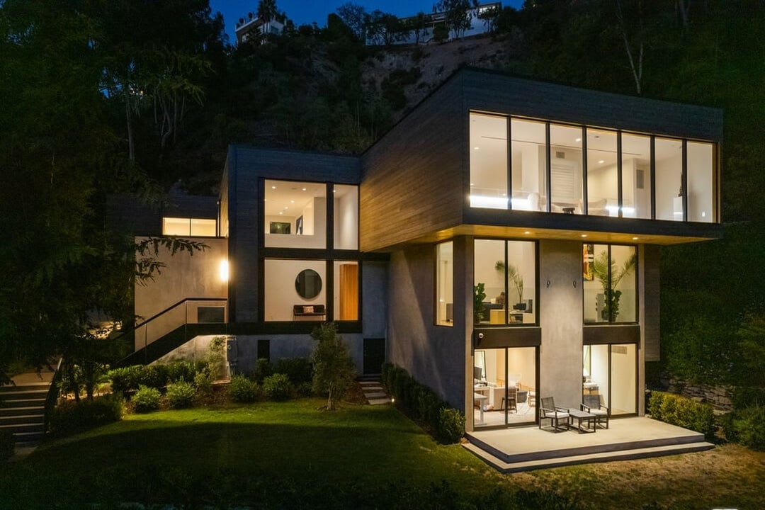 Luxe Oasis
