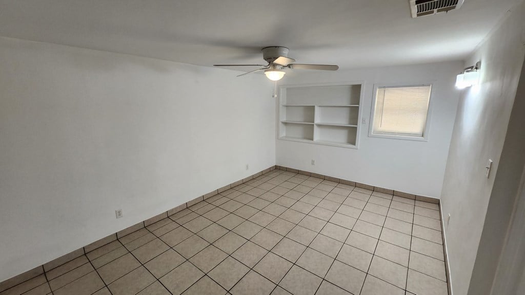 2314 Ralph Dr