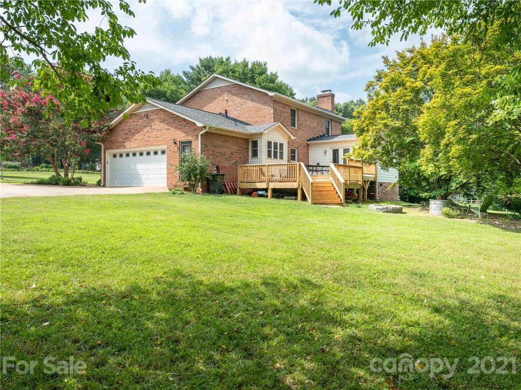 806 Chadbourne Ave