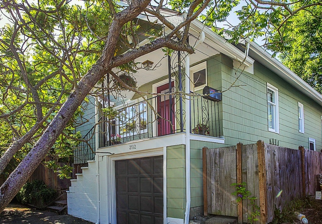 2112 NW 70th Street