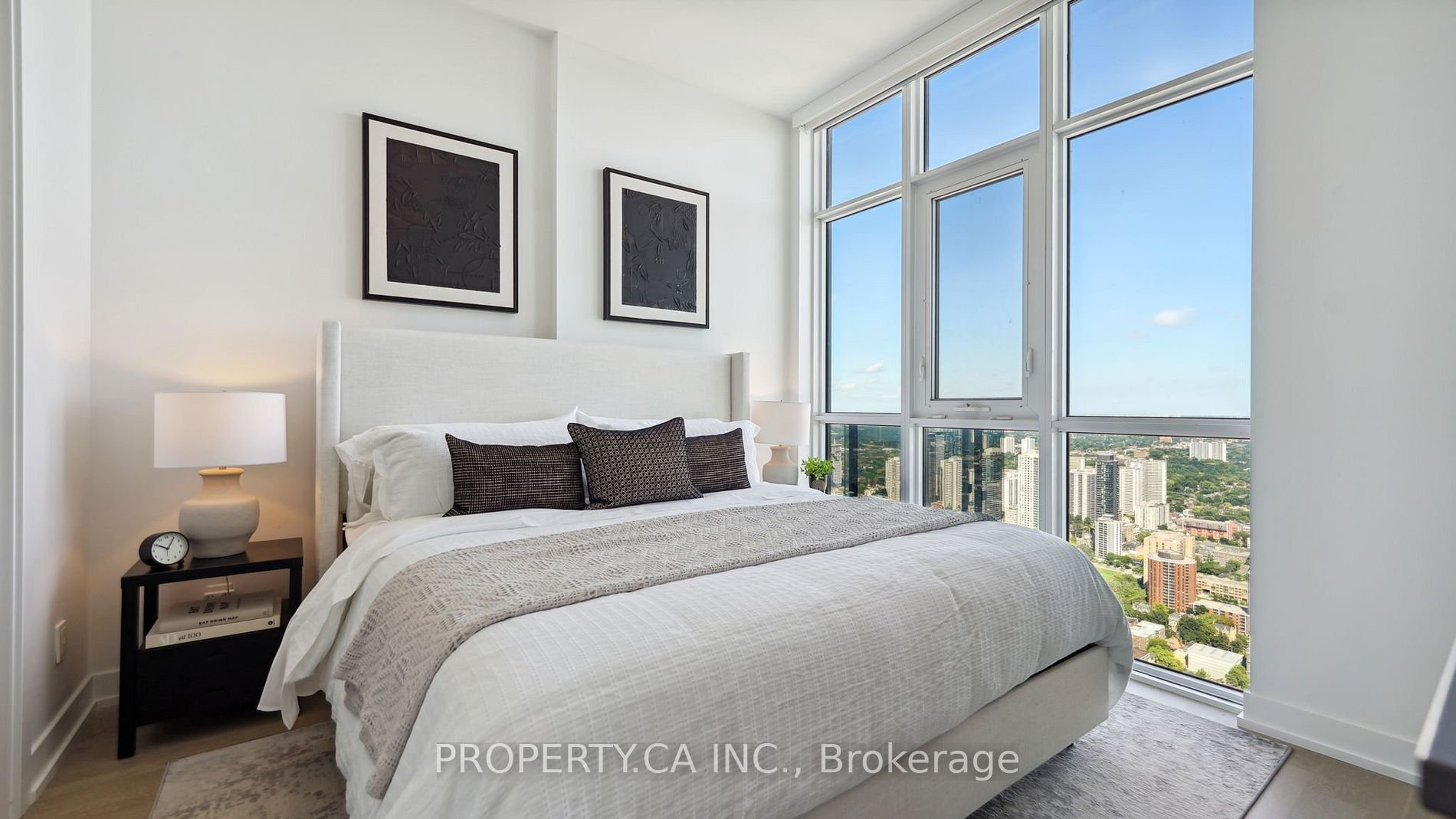BAY STREET'S CAPTIVATING SUITE