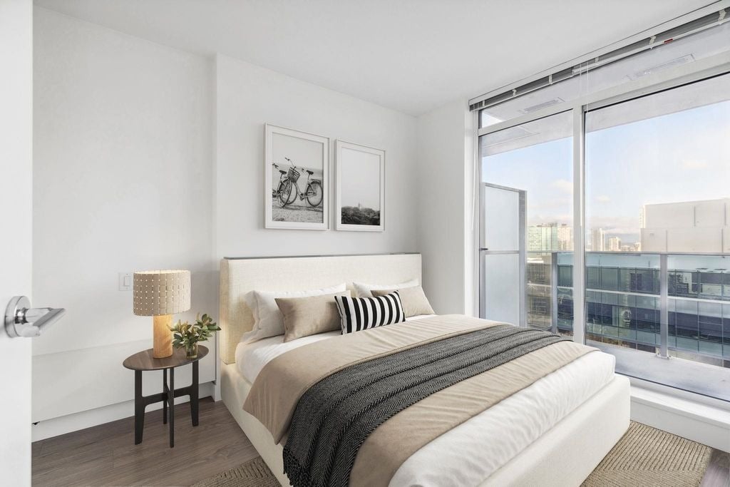 13615 Fraser Hwy, #2307