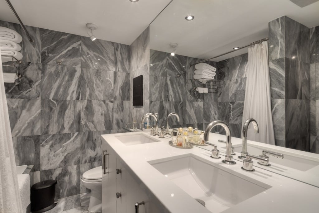Contemporary-Stunner 2 Bedroom Southeast Corner Just Listed at Belle Plaza!