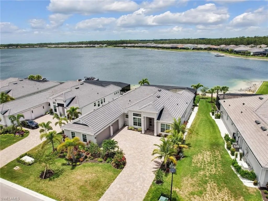 14220 Blue Bay Cir