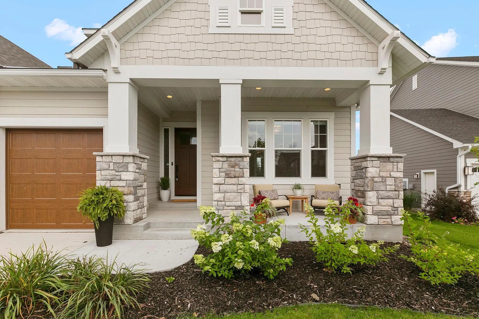 Stunning Custom Built Rambler in Wayzata Schools