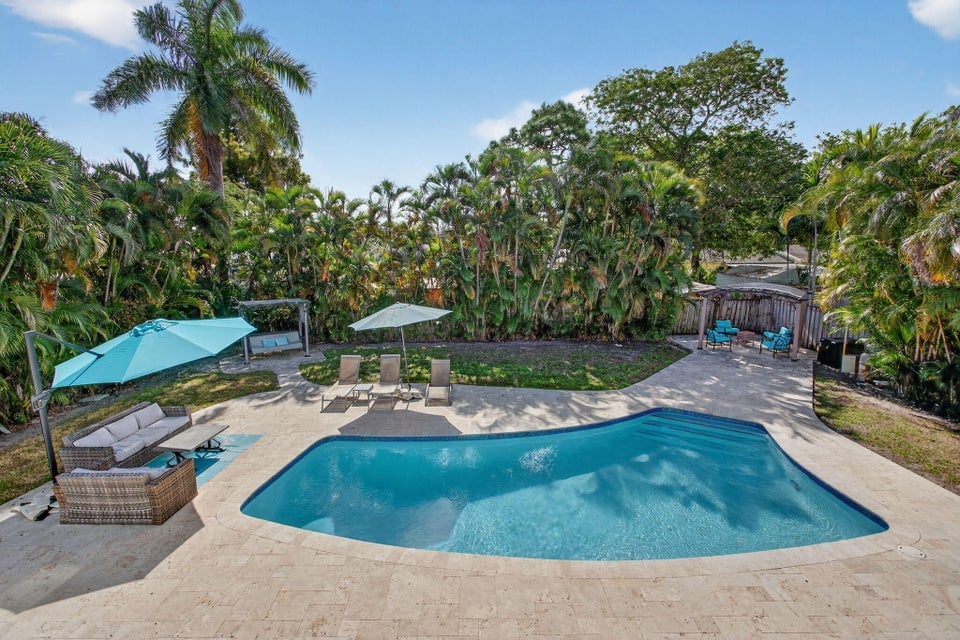 736 NE 34th Court, Oakland Park