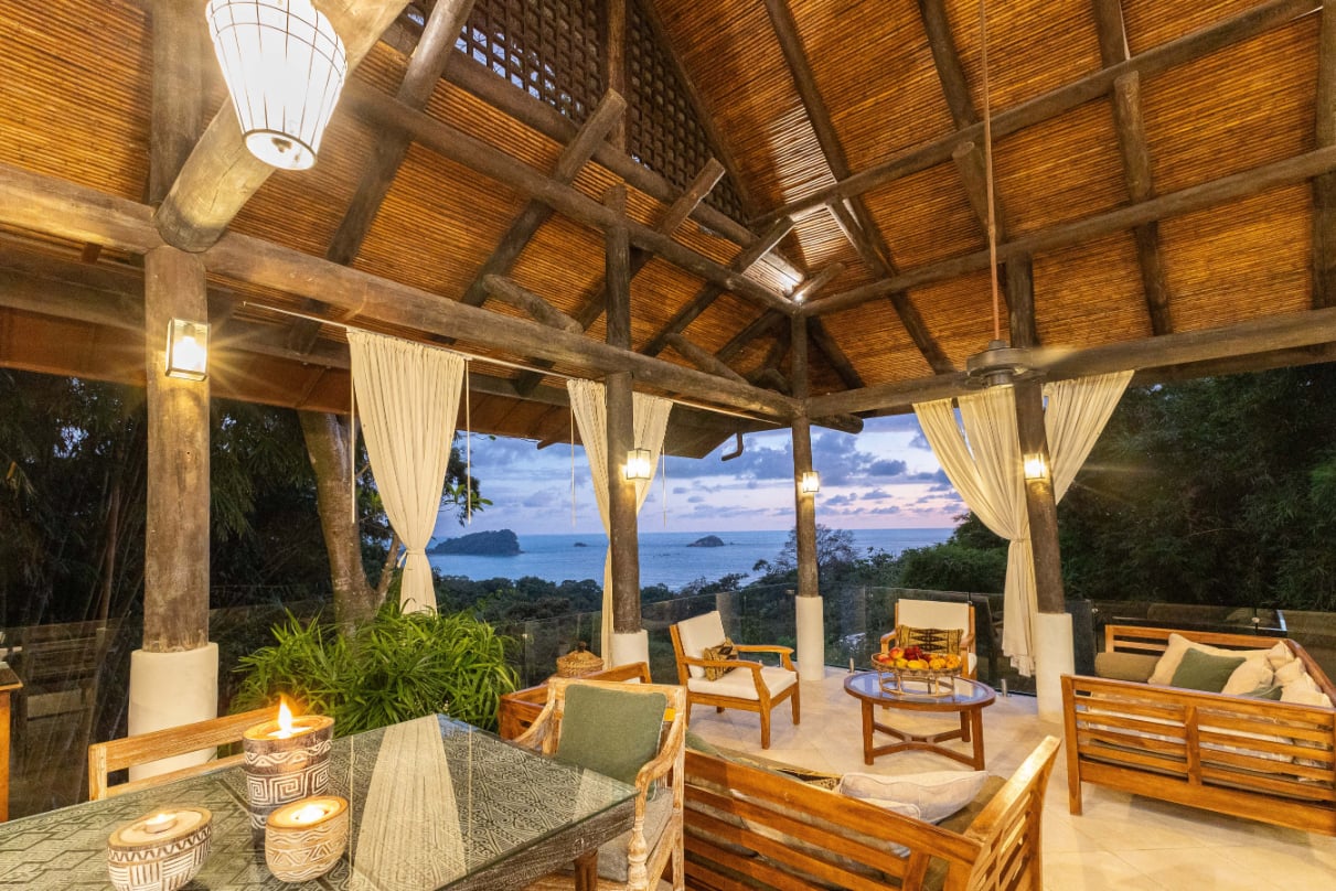 Casa Vista Azul