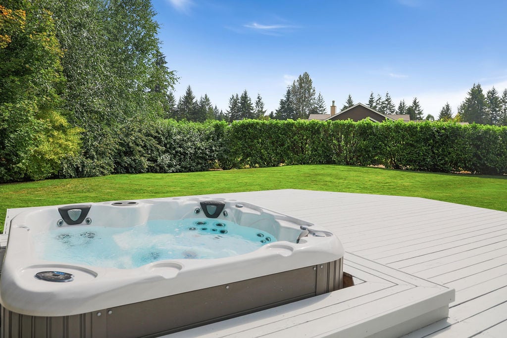 3055 NW Colonial Lane