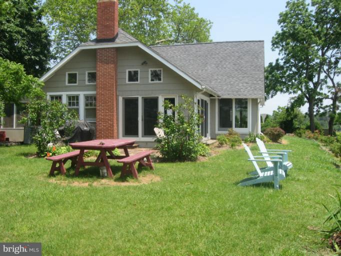 411 Ferry Point Rd