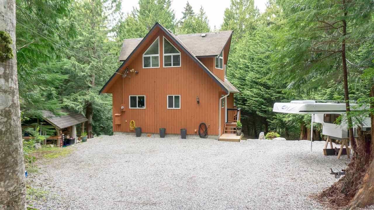 5557 Riley Road, Halfmoon Bay