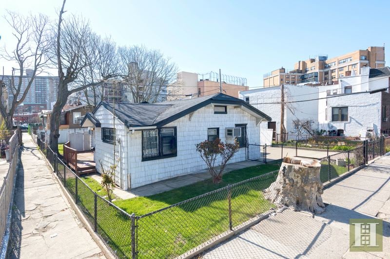 2920 Brighton 4th St