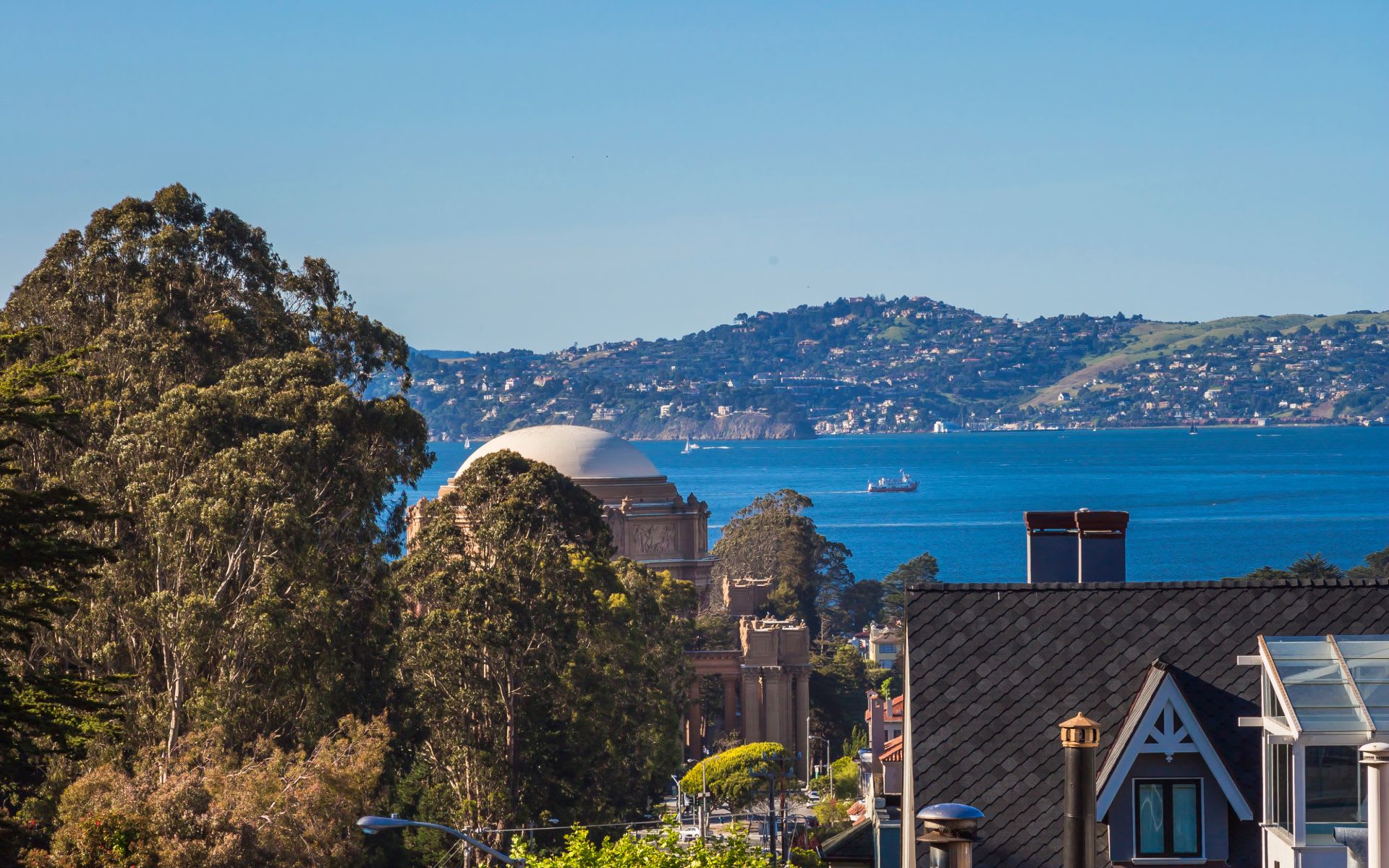 Contemporary Gem In Cow Hollow