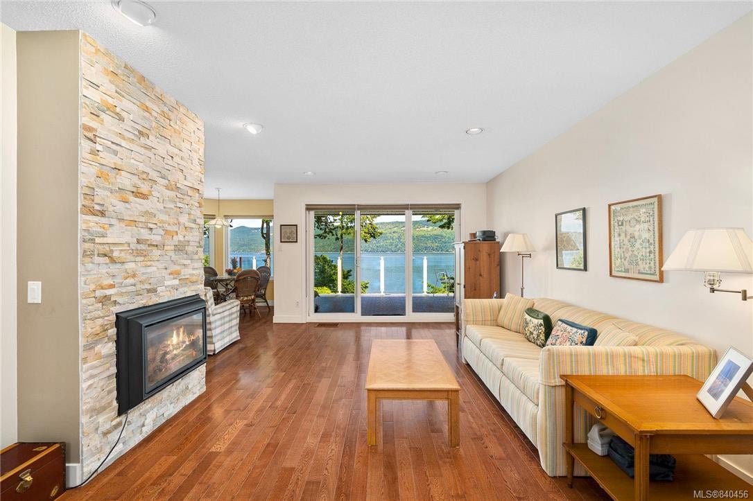 235 Marine Dr