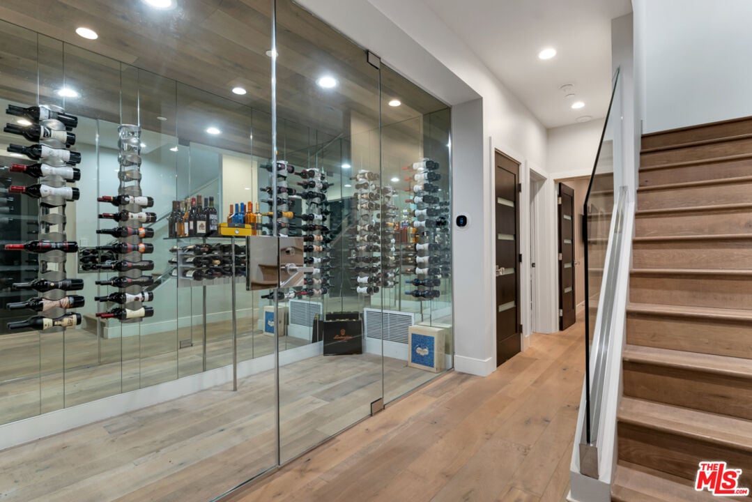 Atlas Heights, Malibu Rd, 90265