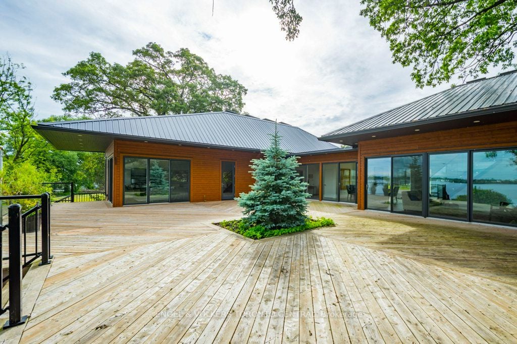 131 Peats Point Road