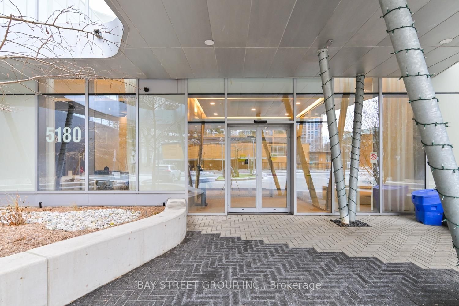 PENTHOUSE IN THE HEART OF NORTH YORK