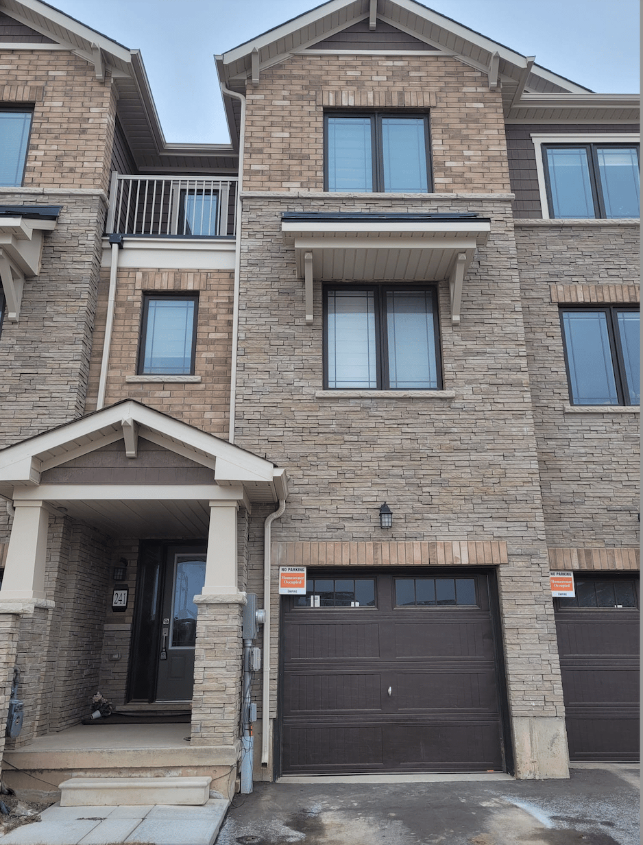 241 Gillespie Dr