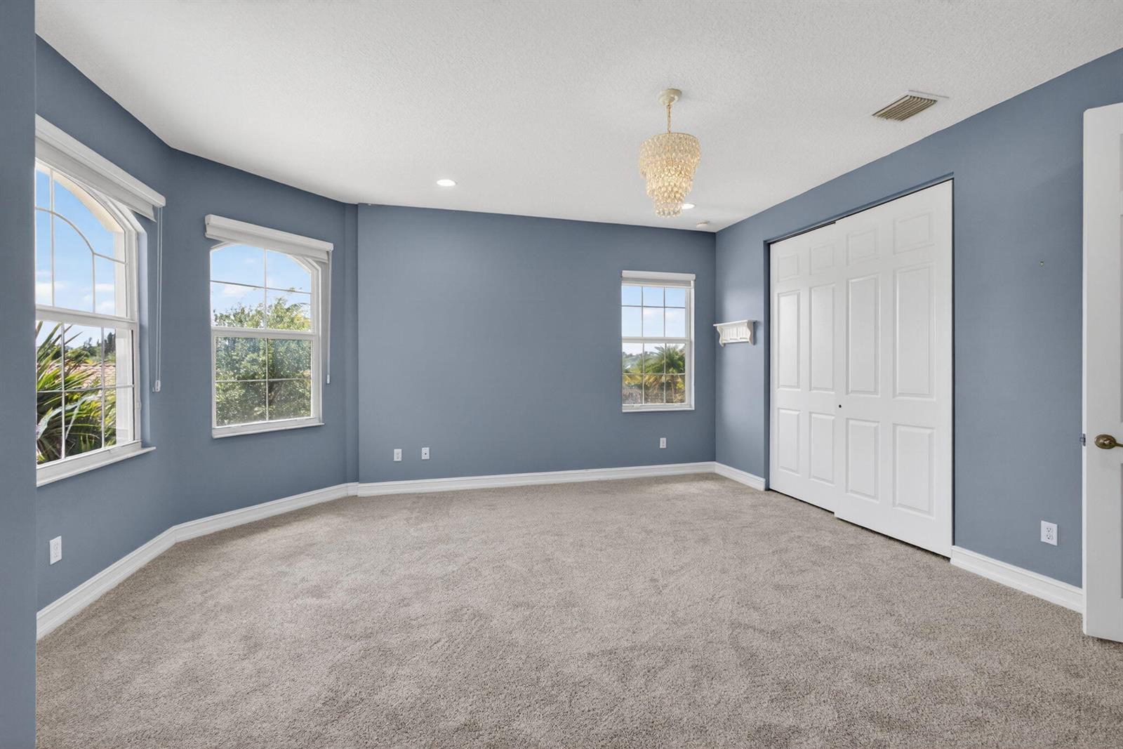 11135 Lynwood Palm Way