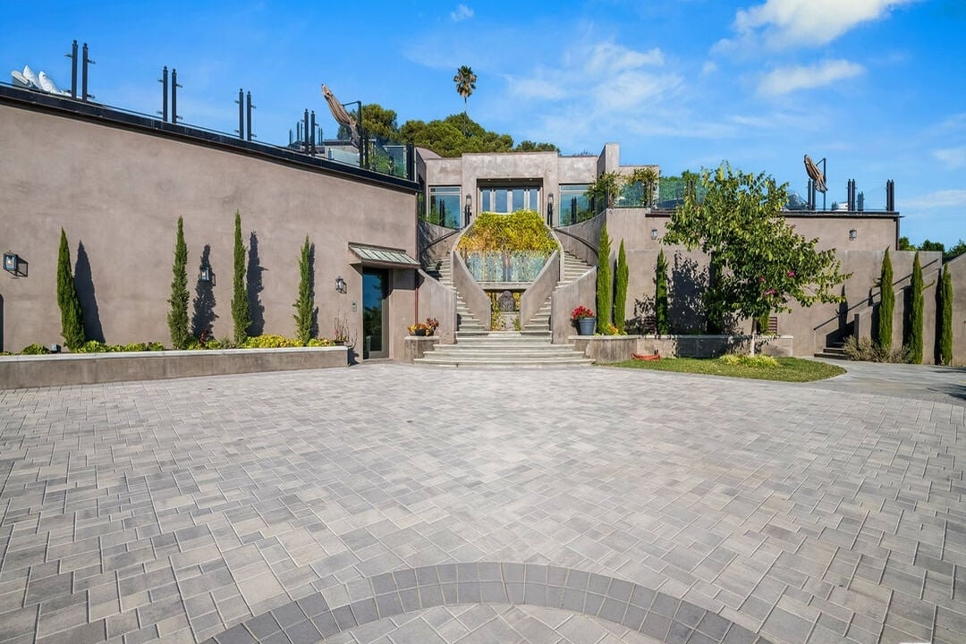 Vireon Pavilion, Pacific Coast Hwy, 90265