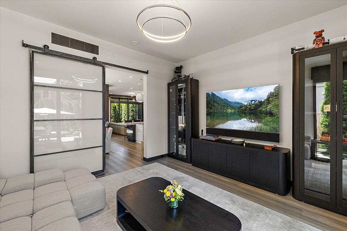 340 Ferndale