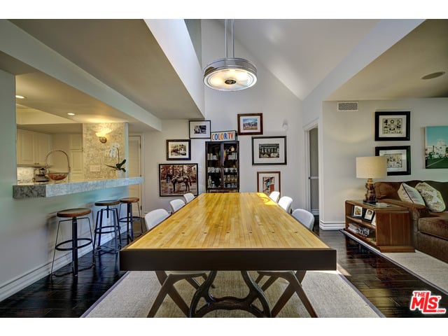 851 N Kings Rd #303