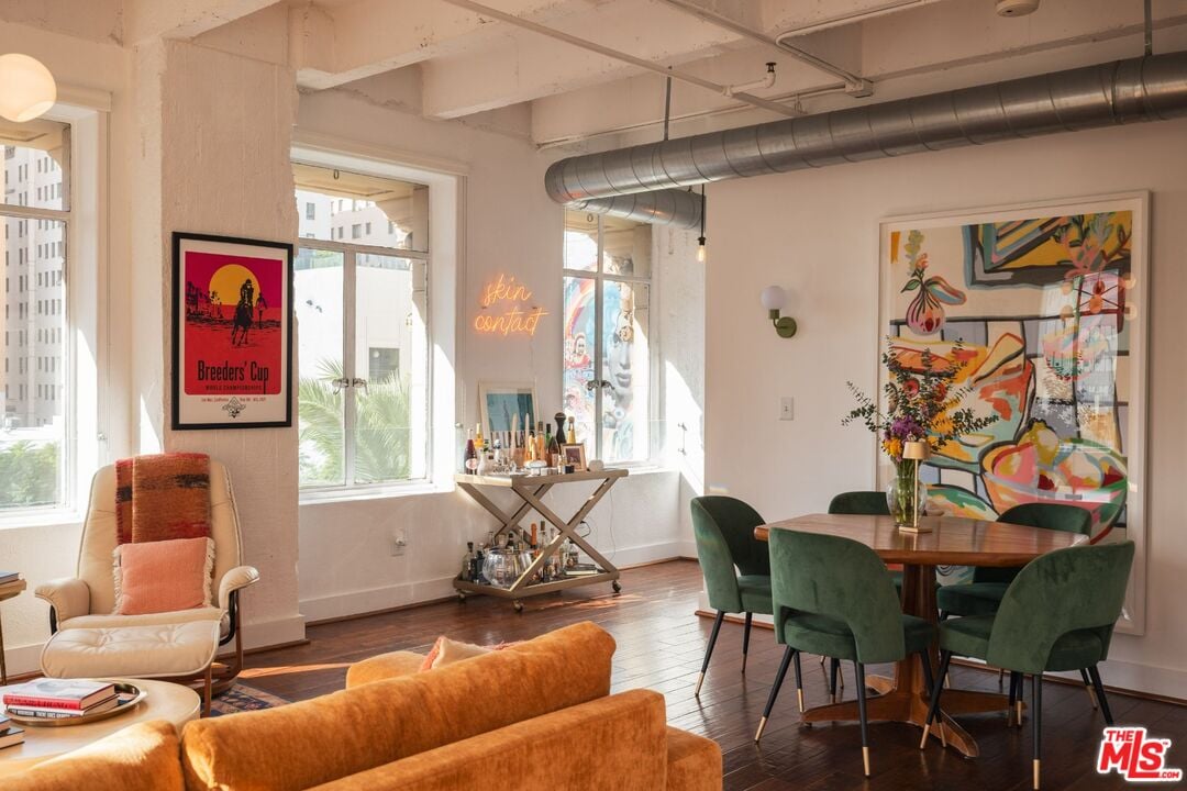 6253 Hollywood Blvd, #402